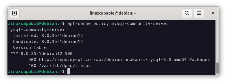 Cette image fournit aux utilisateurs une confirmation visuelle que le service systemd MySQL 8.0 a été vérifié avec succès et fonctionne correctement sur Debian Linux.