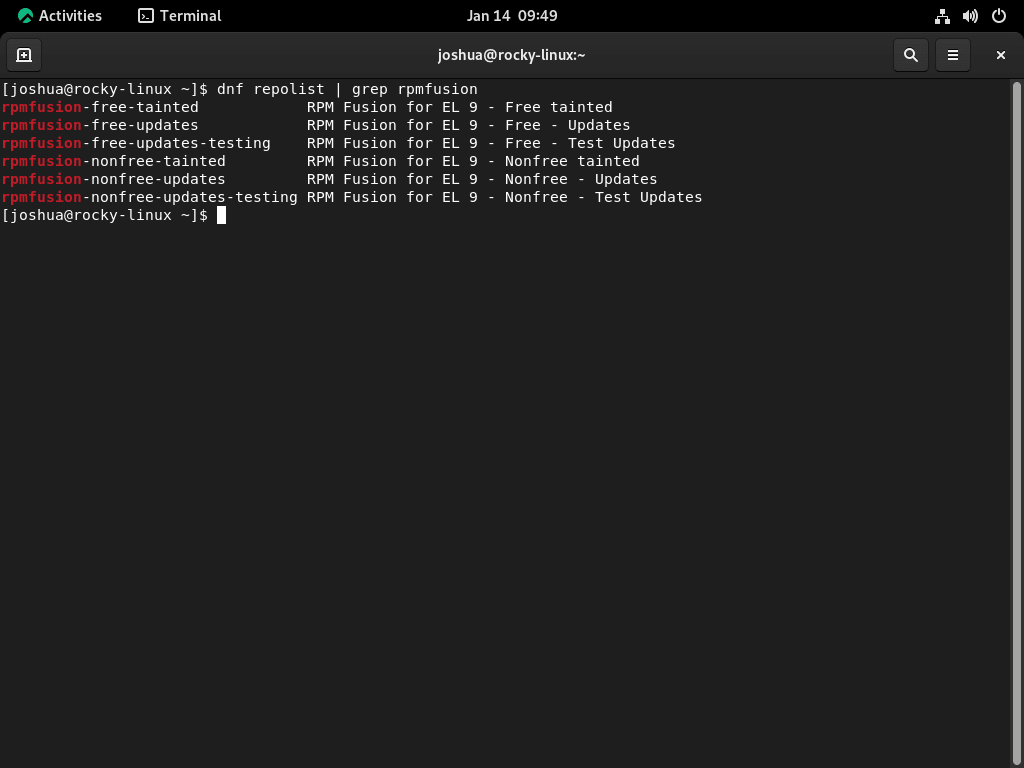 Repolist DNF montrant les dépôts RPM Fusion installés sur Rocky Linux