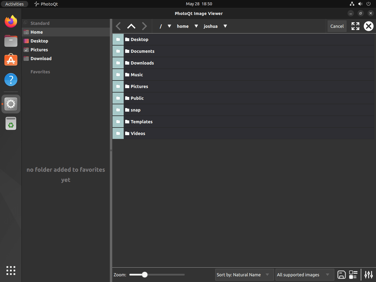 PhotoQT default UI on Ubuntu Linux